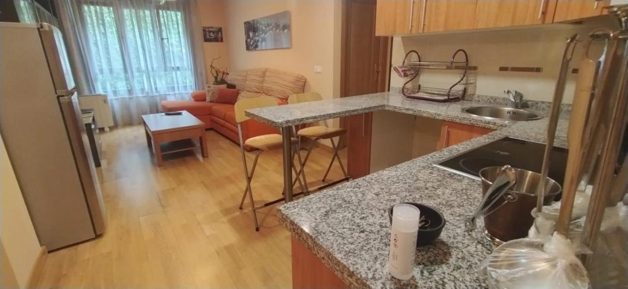 El Cambaral Del Puerto Apartment Luarca Bagian luar foto