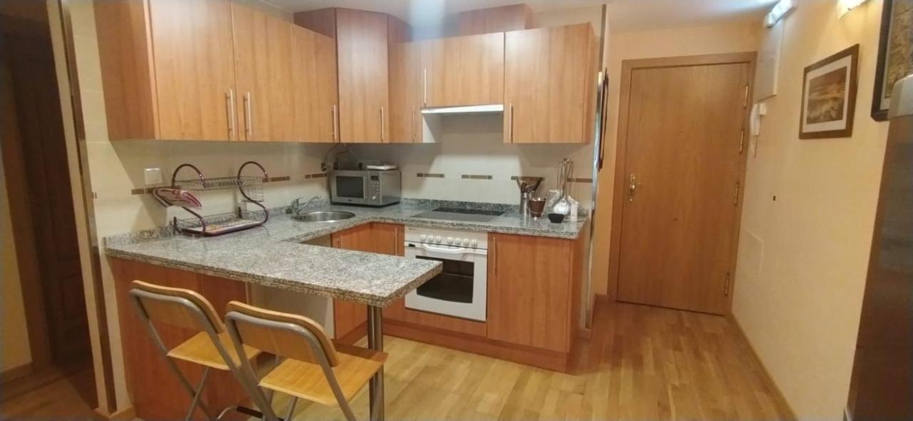 El Cambaral Del Puerto Apartment Luarca Bagian luar foto