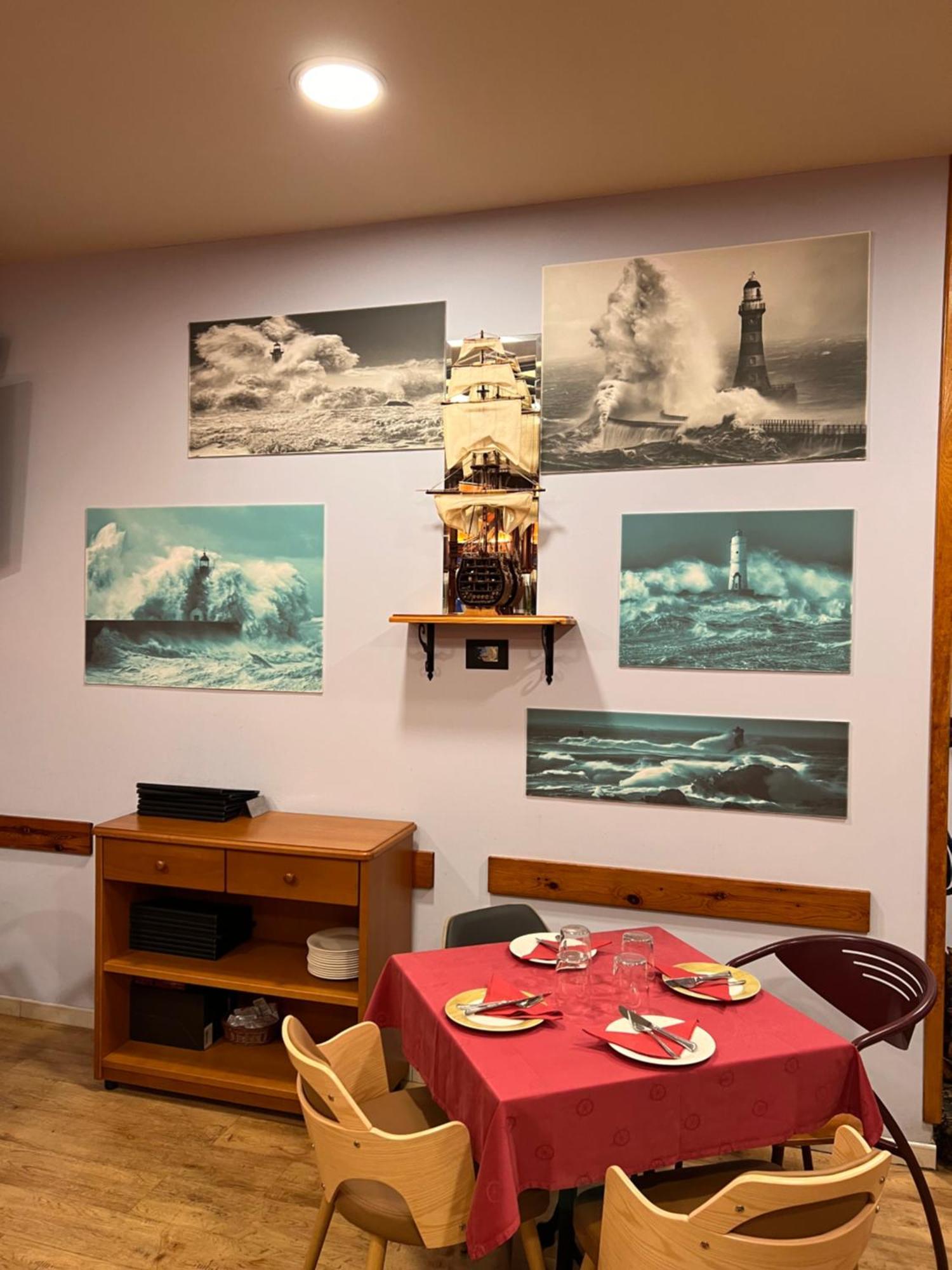 El Cambaral Del Puerto Apartment Luarca Bagian luar foto