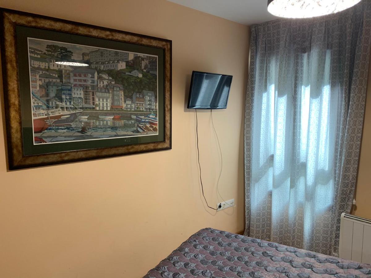 El Cambaral Del Puerto Apartment Luarca Bagian luar foto