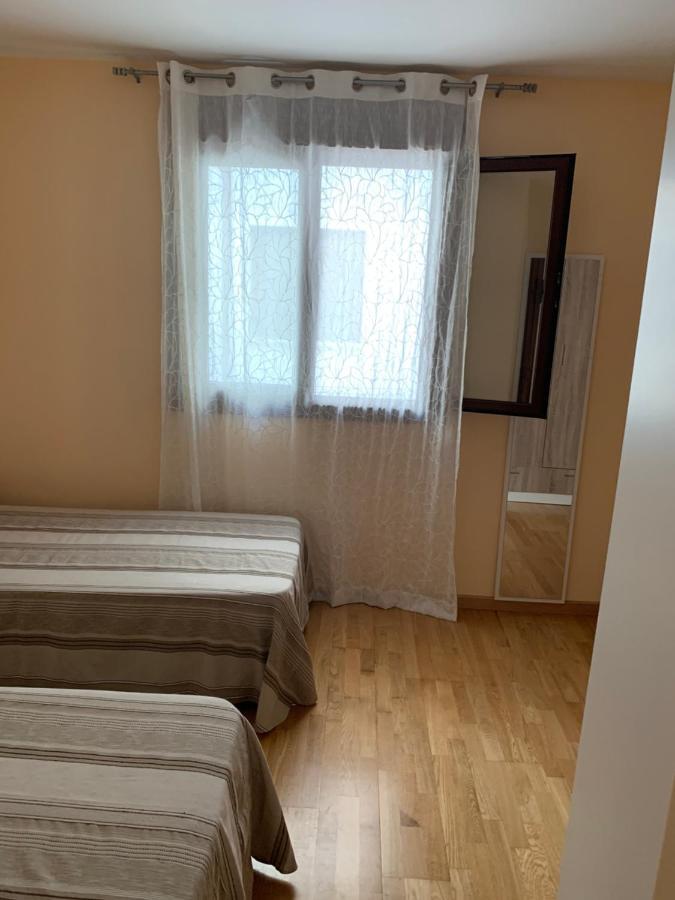 El Cambaral Del Puerto Apartment Luarca Bagian luar foto