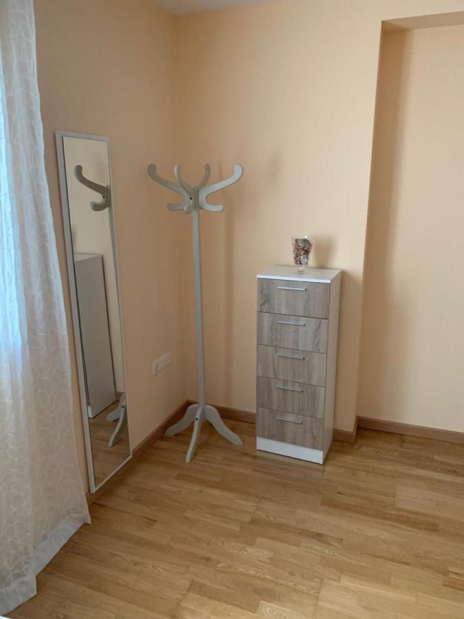 El Cambaral Del Puerto Apartment Luarca Bagian luar foto