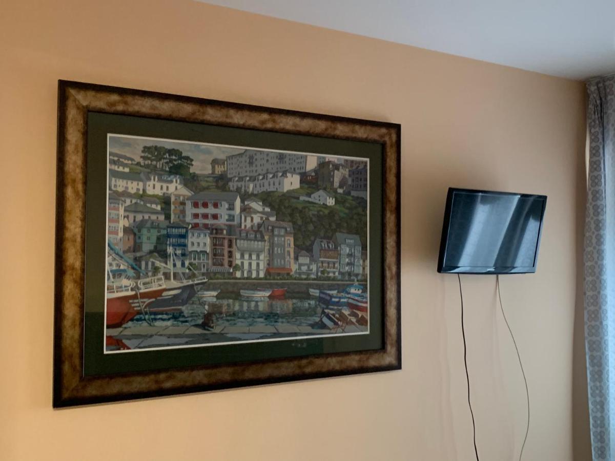 El Cambaral Del Puerto Apartment Luarca Bagian luar foto
